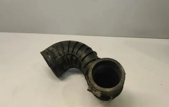 Volvo S60 Intercooler hose/pipe 08634143