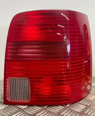 Volkswagen PASSAT B5 Rear/tail lights