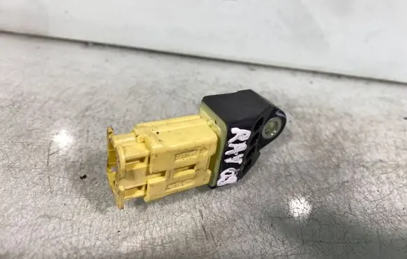 Toyota RAV 4 (XA30) Airbag deployment crash/impact sensor 8983133020