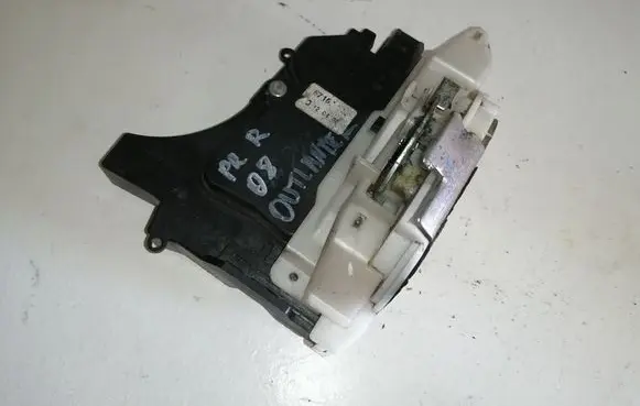 Mitsubishi Outlander Front door lock