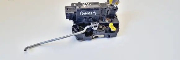 Renault Master II Front door lock