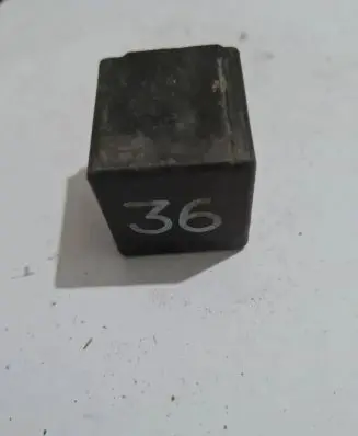 Volkswagen Polo II 86C 2F Other relay 3A0951307 3SB00488504