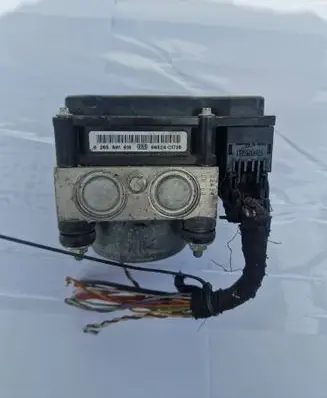 Dacia Logan I ABS Pump 0265801018 00524C1726
