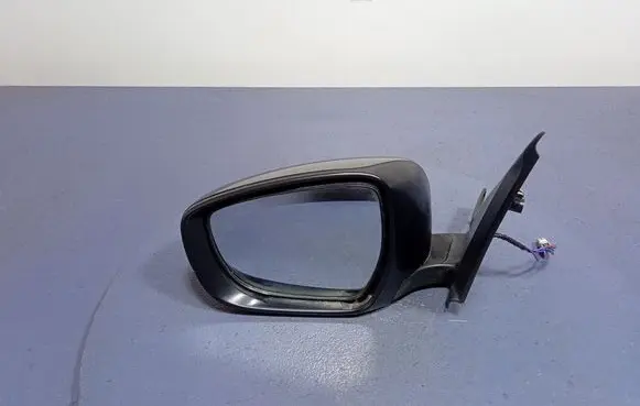 Suzuki Swift III Front door electric wing mirror 