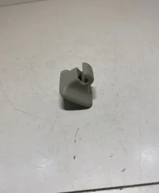 Sun visor clip/hook/bracket