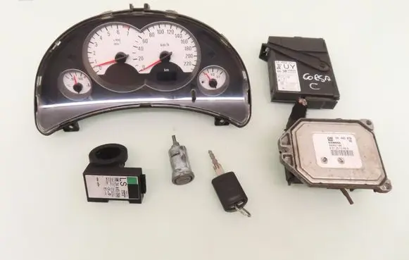Opel Corsa C Engine control unit/module ECU 5WK9106 24443879 09166823FW