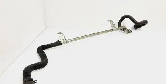 Volvo XC60 Engine coolant pipe/hose 7G9N8K158CB 6G918B160DD