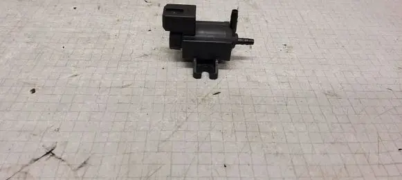 Opel Zafira B Turbo solenoid valve 8972882491