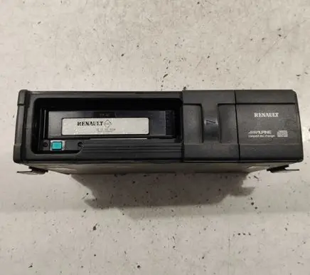 CD/DVD changer