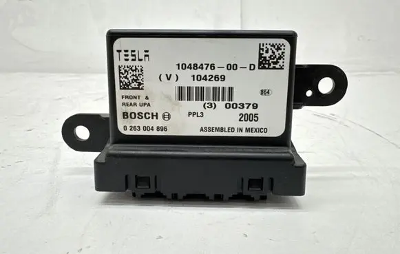 Tesla Model S Parking PDC control unit/module 104847600D