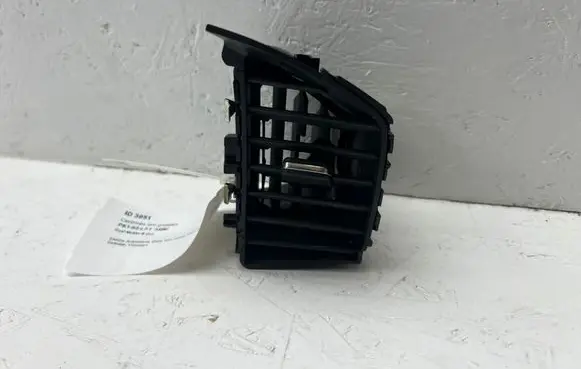 Opel Mokka B Dash center air vent grill 9836277680 98362776ZD