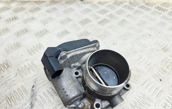Audi A5 Sportback 8TA Throttle valve 06F133062Q A2C84068600