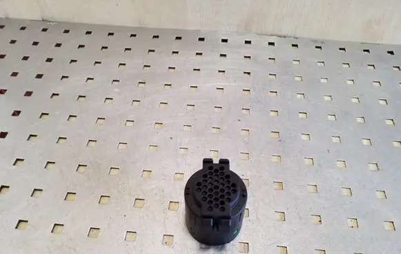 BMW 3 E46 Parking PDC sensor speaker 65818360995