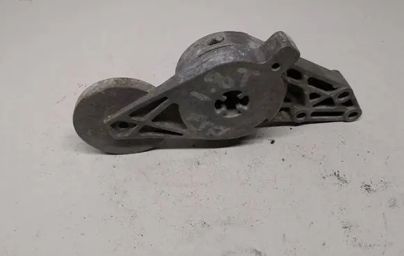 Volkswagen PASSAT B5 Generator/alternator belt tensioner 950442