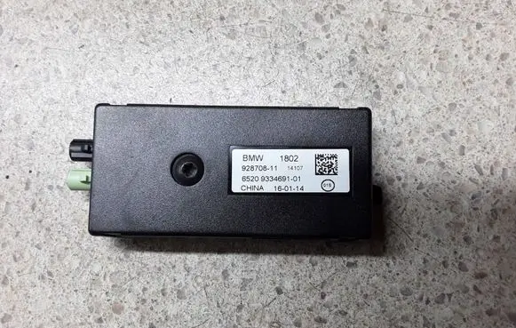 BMW X5 F15 Aerial antenna amplifier 9334691