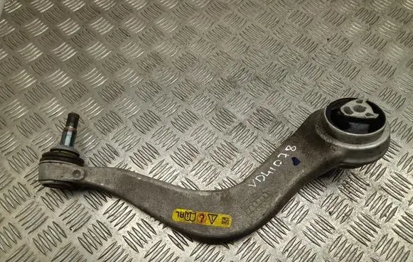 BMW 5 G60 G61 Front control arm 8833031