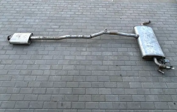 Volvo S60 Muffler/silencer 82617365 82442078 32335194