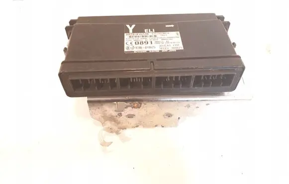 Subaru Outback Comfort/convenience module 97RI010625 88281FG220