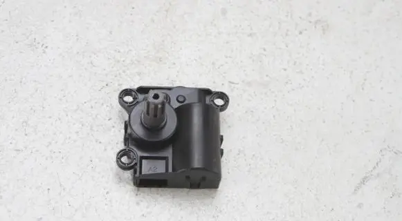 KIA Optima Air flap motor/actuator D332-CK8AA D332CK8AA