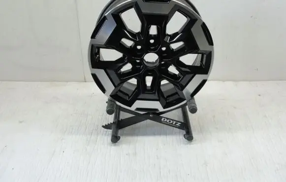 Nissan Navara D23 R18 alloy rim 7JX18 5JU3A 6X114