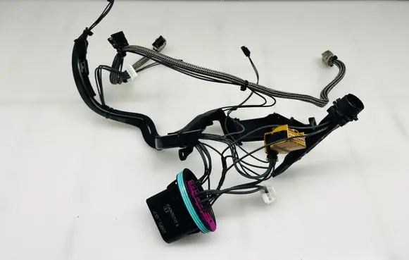 Audi A4 S4 B8 8K Headlight/headlamp wiring loom/harness 130448704000
