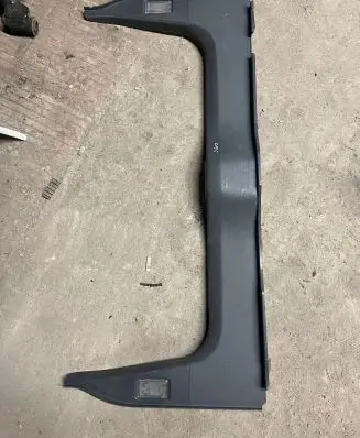 Trunk/boot sill cover protection