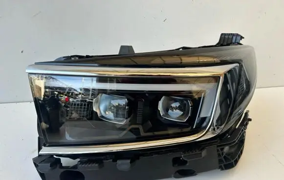 Opel Grandland X Headlight/headlamp 9850139180