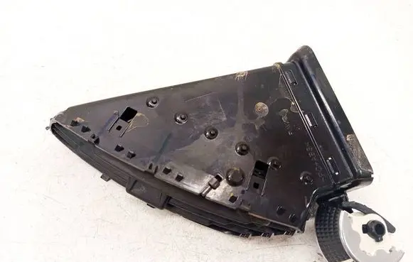 Ford Kuga II Dash center air vent grill F1CBR014L21BCW