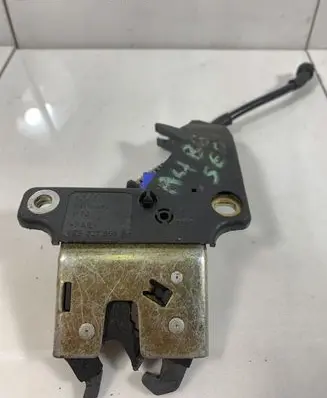 Audi A4 S4 B6 8E 8H Tailgate/trunk/boot lock/catch/latch 8E5827505B