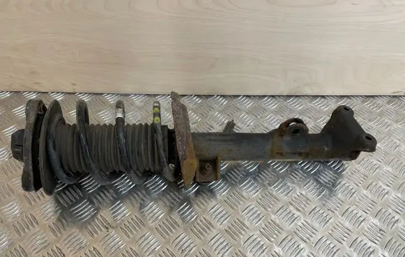 Mercedes-Benz C W204 Front shock absorber with coil spring A2043202766