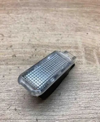 Audi A6 S6 C5 4B Other interior light 4B0947415A