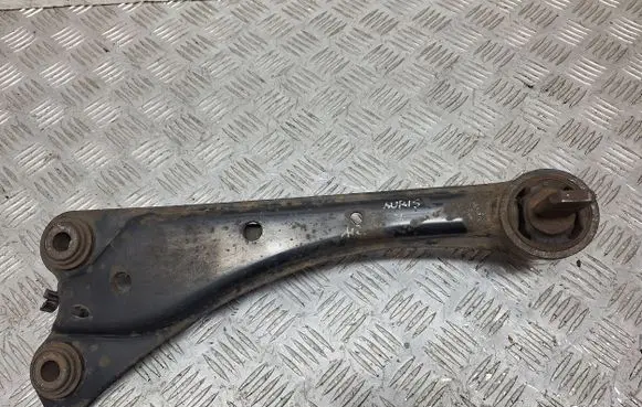 Rear control arm