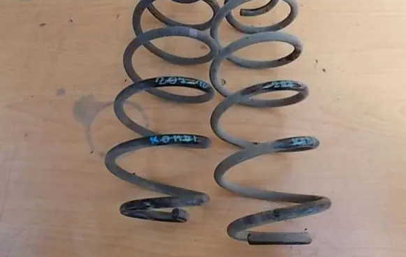Peugeot 207 Front coil spring