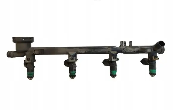 Renault Megane I Fuel injector supply line/pipe 7700112777