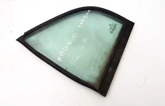 Rear vent window glass