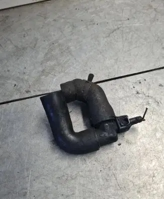 Volkswagen Transporter - Caravelle T5 Breather valve 037906391