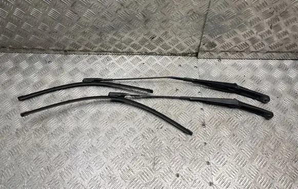 Audi A4 S4 B9 8W Windshield/front glass wiper blade 8W1955407 8W1955408