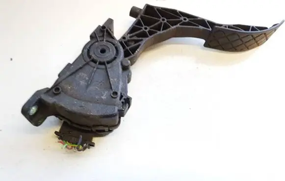 Volkswagen Polo Accelerator throttle pedal 6Q1721503C 6PV00849601