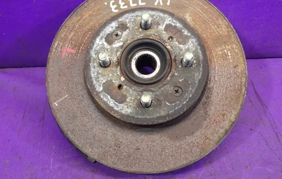 Honda Civic Front wheel hub spindle knuckle
