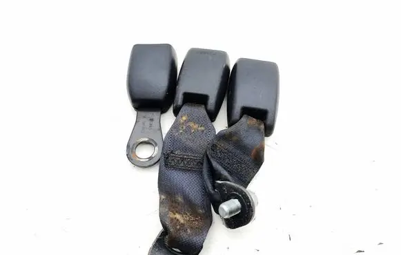 Mitsubishi Outlander Rear seatbelt buckle 