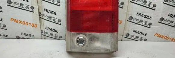 Tailgate rear/tail lights