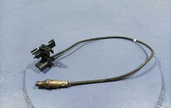 Volkswagen Tiguan Lambda probe sensor 04E906262ER