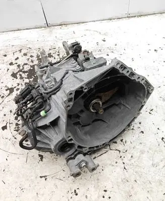 Mazda 6 Manual 6 speed gearbox D6050 4TH0104702