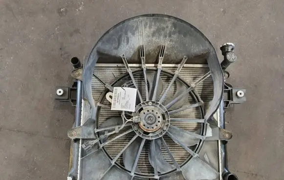 Jeep Grand Cherokee (WK) Radiator set 