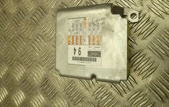 Toyota Camry VIII XV70 Airbag control unit/module 8917033720