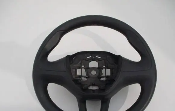 Peugeot 208 Steering wheel 6225869