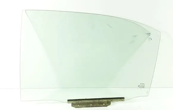Toyota Avensis T250 Rear door window glass 43R00048