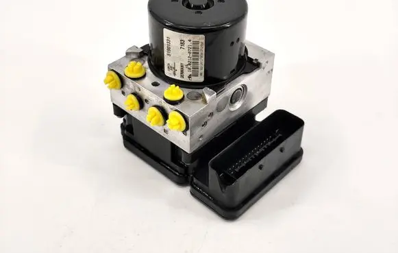 Alfa Romeo Giulietta ABS Pump 51901331 10021207214 10096128083