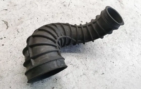 Volvo V70 Air intake hose/pipe 08634143