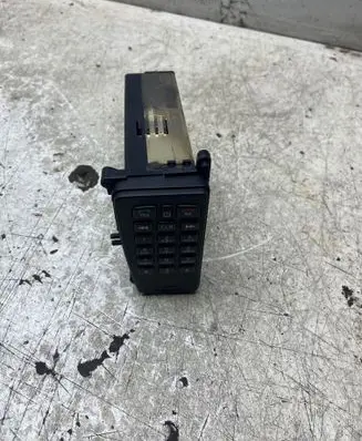 Volvo V70 Phone keyboard 30775511 2204384A 438405470300